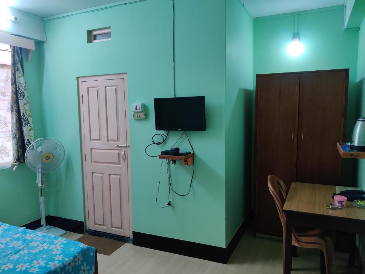 Travellers Bed And Breakfast Shillong Bagian luar foto