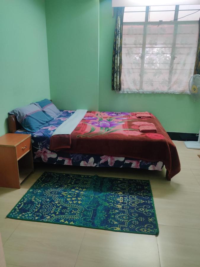 Travellers Bed And Breakfast Shillong Bagian luar foto