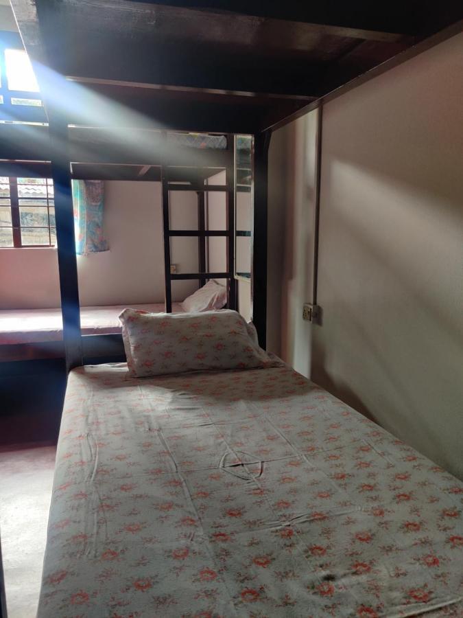Travellers Bed And Breakfast Shillong Bagian luar foto